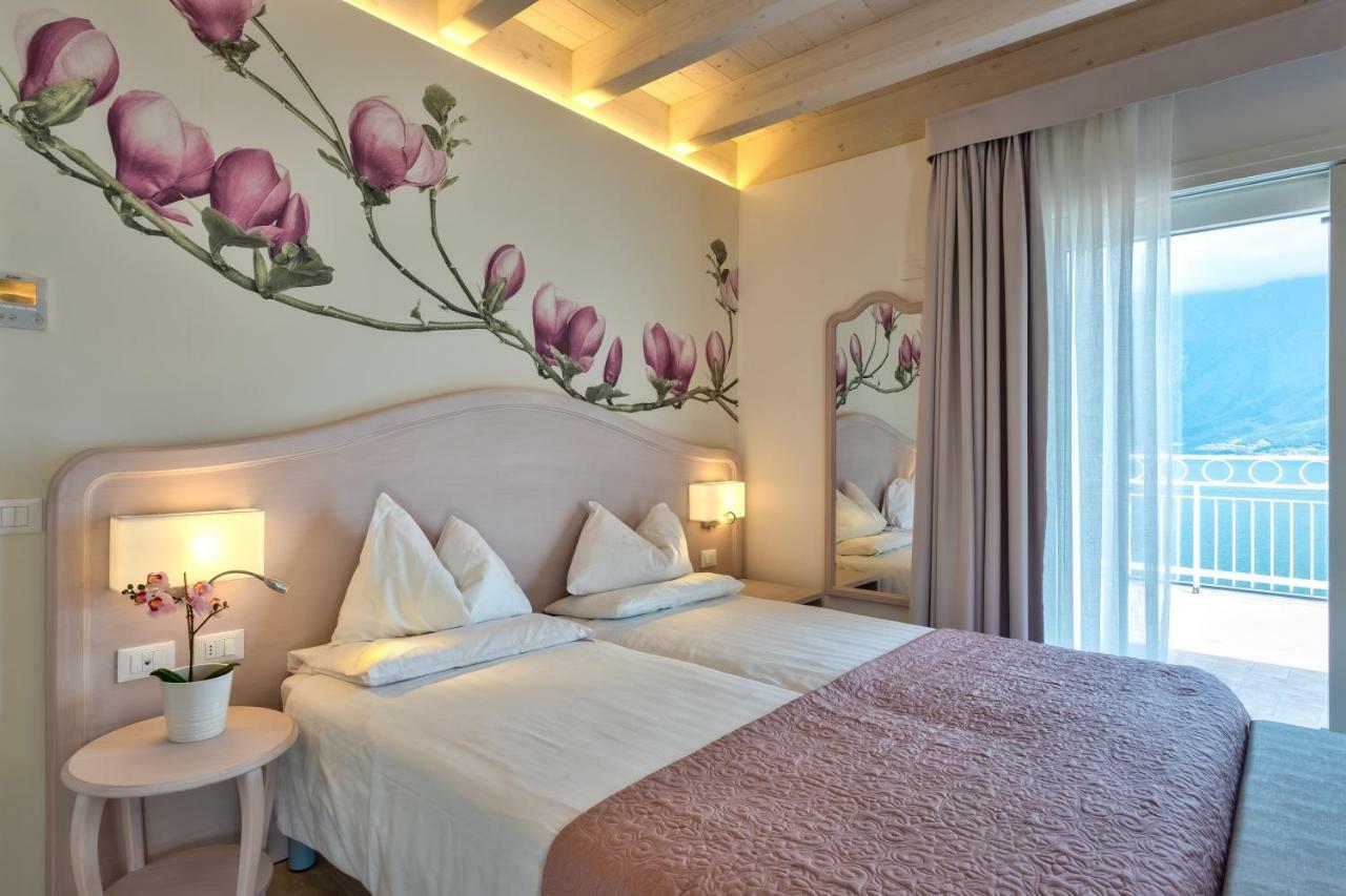 Hotel Riviera Panoramic Green Resort Limone sul Garda Exteriér fotografie